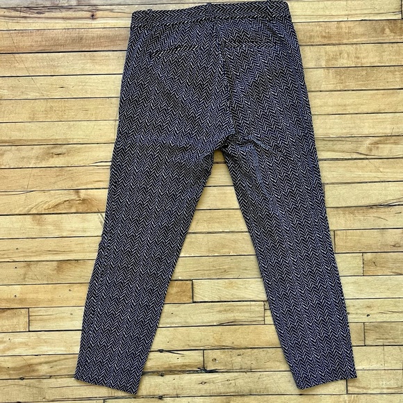 Gap print chinos, size 4, ankle length. - Picture 3 of 3